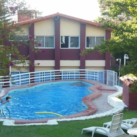 Hotel Aoma Villa Carlos Paz Exteriör bild