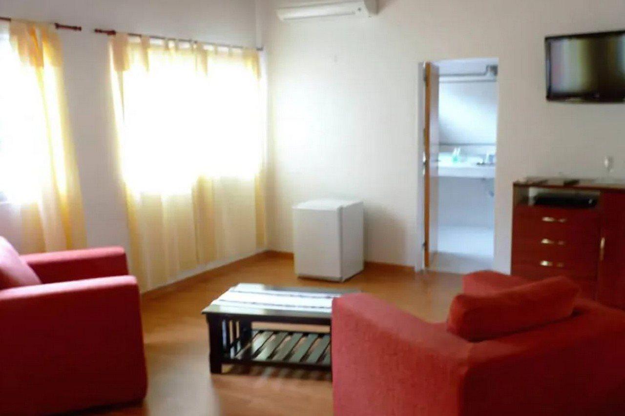 Hotel Aoma Villa Carlos Paz Exteriör bild