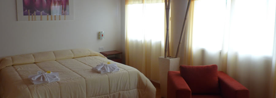 Hotel Aoma Villa Carlos Paz Exteriör bild