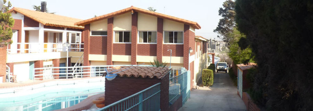 Hotel Aoma Villa Carlos Paz Exteriör bild